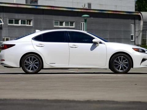 明明是C级车, 却卖B级车的价格, 还是进口车, 除了这车没谁了!