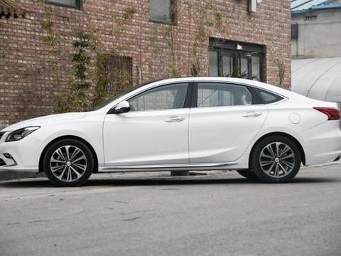 最美国产轿跑上市，9.5-14.5万，颜值不输阿特兹！