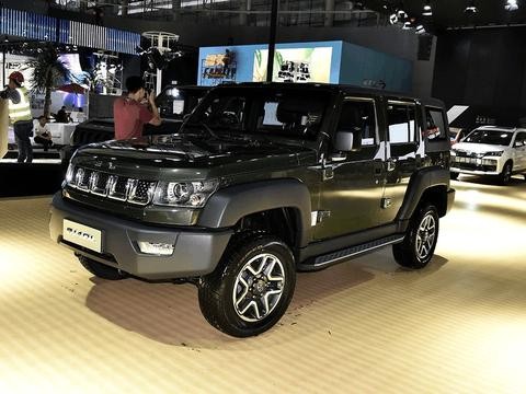 北京BJ40L五门柴油版亮相于1月20号上市, 外观配置再度升级