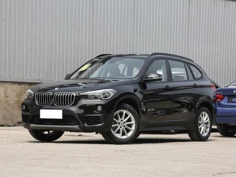 宝马X1入门价已跌破24万, 不看发动机还是有面子的！