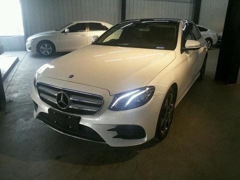 花51万买了辆16年二手奔驰E300, 新车才49万, 是不是傻? 无奈了