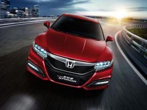 这款比较小众的日系车, 动力胜过迈腾, 外观惊艳, 降价3万肯定抢