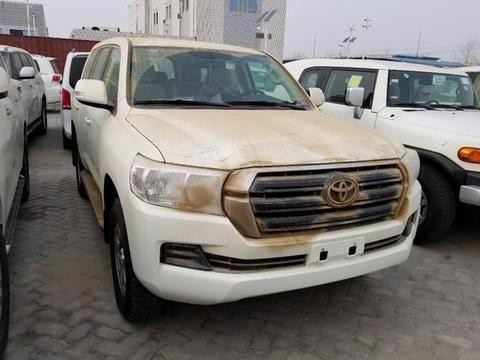 为了去五次西藏，丐版中东酷路泽，还带这种赠品