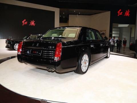 开过2年多的国产二手车比新车贵180万？比劳斯莱斯还牛气！