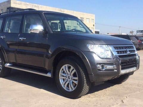 17款三菱帕杰罗V97，国五排放全国上牌无忧，港口年末37万大放送