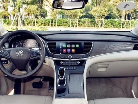 如果只看内饰, 别克君越和福特蒙迪欧, 你更喜欢哪一款?