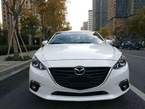 性价比最高的日系车! 完胜卡罗拉, 百公里油耗仅需5L, 家用是首选