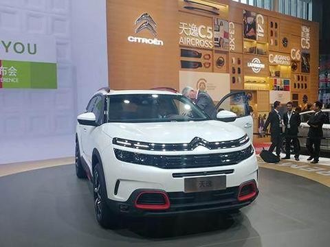 这合资刚不“装象”! 销量月月暴涨, 15万起, 活活救了2品牌!