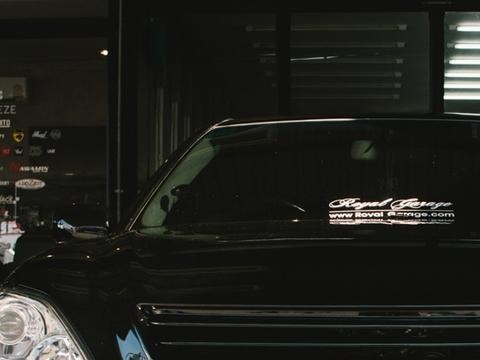 很皇冠，但它是雷克萨斯LS430！