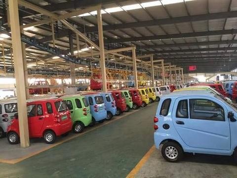 5万配ESP+天窗，这款国产车一年卖20万台，让老年代步车怎么活？