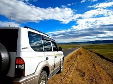 去西藏自驾游开什么样的车更容易入藏呢