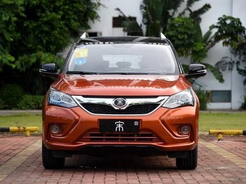 比亚迪宋实力好车配置丰富，品质有保证，10万的手动档SUV