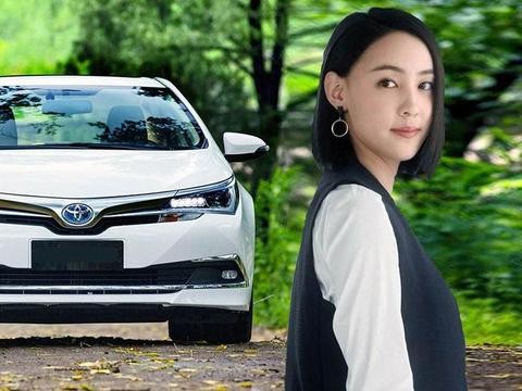 买汽车担心油价, 买电动汽车担心充电, 还是丰田油电混合车靠谱点