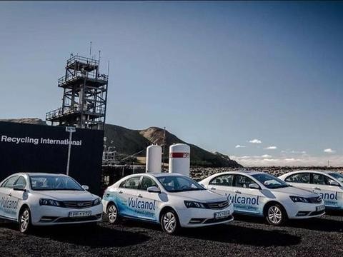 假酒的正确使用方式 吉利冰岛测试甲醇燃料车 碳排放少70%