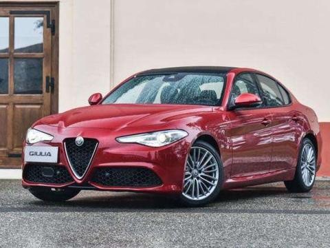 33秒抢购一空，法拉利动力，比3系豪华， 33.08万起售