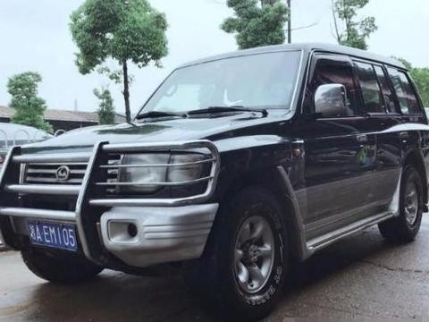 近20万落地越野车，可进藏性能比肩霸道，现卖4万都没人看得上