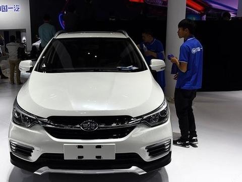 都是自己人！三款挂一汽鹰标的SUV，个个实力不凡，仅售6万