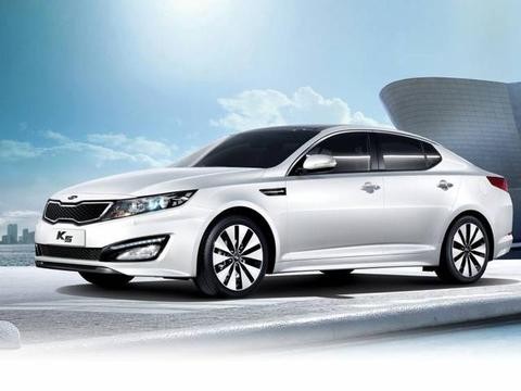 韩系最强中级车！预售12万、搭2.0L+6AT，你还买啥迈腾？