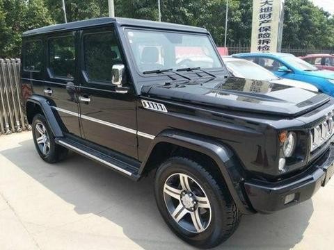 30万提北京BJ80，哥们别讽刺，在路上开出来奔驰G级的感觉