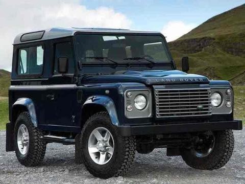 路虎卫士复活，造型像是大号野帝，从硬汉变成了娘们！