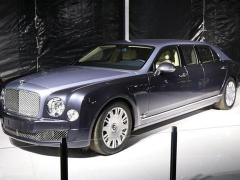 这四款顶级豪车把我们国人当成凯子, 难怪发售后没有一个中国买家