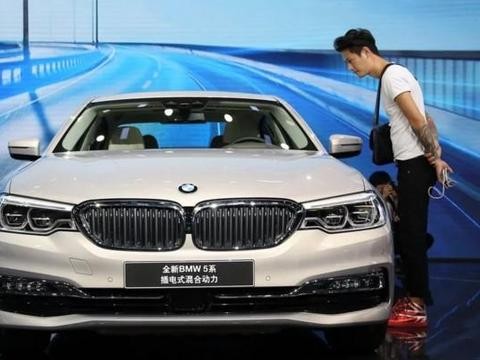 宝马5系525Li预计2月上市 搭载2.0T发动机 售价为42万起