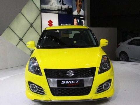 铃木全新雨燕来袭！这颜值逆天了，主要还省油，飞度都不是它对手