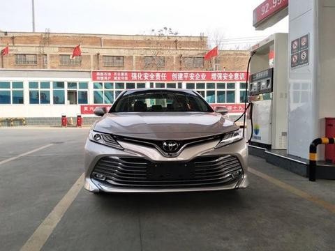 河北车友花24.7万全款买八代丰田凯美瑞: 车主坦言千辛万苦终得车