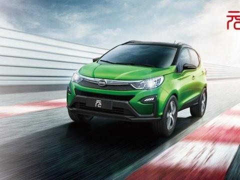 比亚迪紧凑型SUV, 外观比宝骏时尚, 售价5.99万起, 完爆福特翼博
