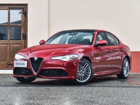 意大利进口轿跑，法拉利同源，拉低身价不到30万，还买啥宝马奥迪