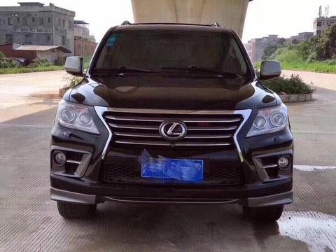 这辆LX570售价30万, 前后电眼, 优点: 要豪华有豪华 要空间有空间