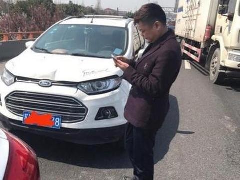 翼博追尾博越, 结果意想不到, 自主品牌真的雄起了? !