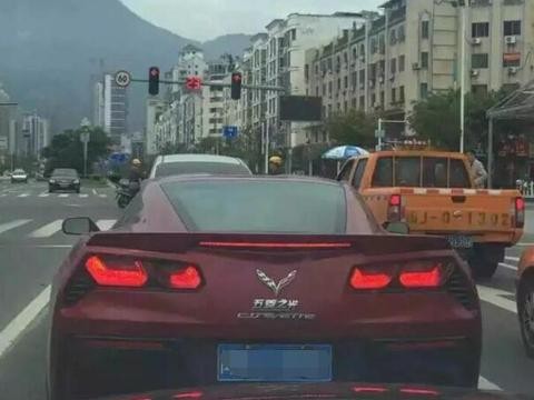 为什么开这两种车，走到哪都被交警查？“我惹你们了吗？