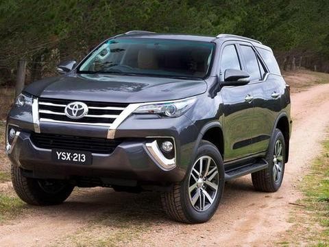 不挑油不容易坏，丰田Fortuner，比普拉多便宜7万买谁？