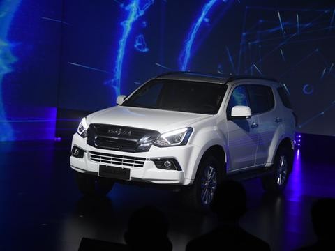 3.0T四驱大七座，18万起售，喜欢硬汉SUV又买不起普拉多！