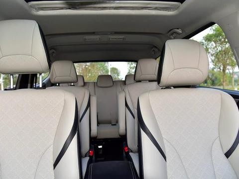 宝骏510超4.8万，宝骏310交付2.8万辆，价格杀手有点猛