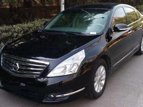 八万块钱买一辆二手车，老婆孩子都说坐着很舒服，不输三十万的车