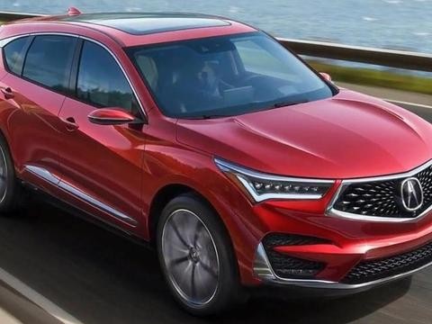 家族“钻石脸”配运动套件，2.0T+10AT美式轿跑SUV年底国产！