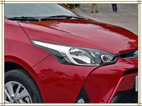 这合资车比POLO漂亮，油耗5.1标配ESP比飞度厚道，5.7万买啥悦纳