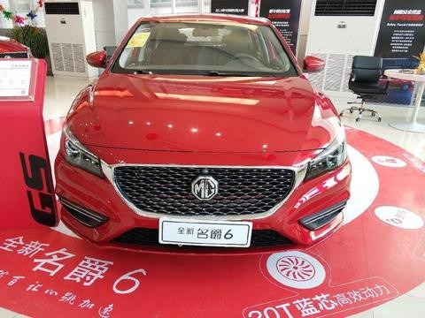 立体感的布局, 出色的动力, 6000万的定金, 国产一个爆款的车型