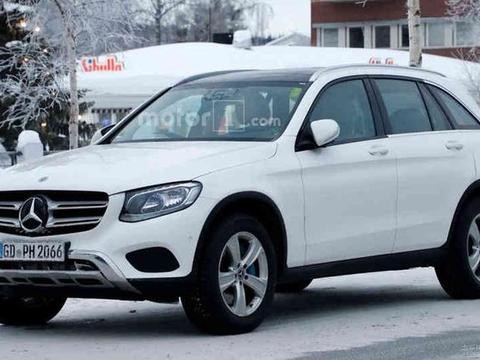 奔驰新款GLC内饰曝光 预计2019年上市