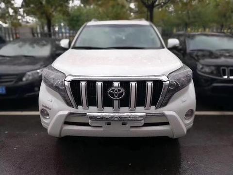 17款丰田霸道2700 天津港全球限量版降价裸利