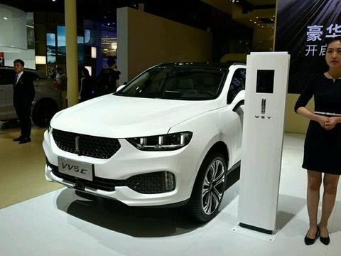 又快过年了，两款15万的国产SUV，开回家绝对有面子