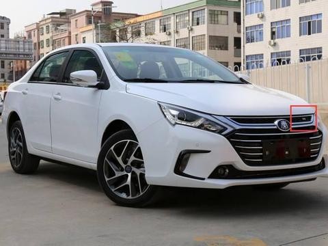 20万买雅阁还是迈腾? 这台国产车油耗1.2, 百公里5.9秒还便宜