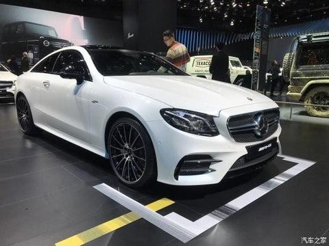 奔驰发布了最新的梅赛德斯-AMG E 53两门版轿跑和敞篷版车型！