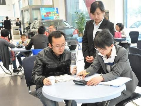 想买台属于自己的车？先看这些要支出的费用再决定吧