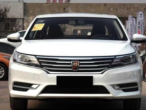 15万提荣威i6兼职跑滴滴, 车主说: 油耗低、后排舒服, 乘客都给好评!