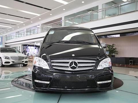 这样的改装，奔驰威霆整车80万，没毛病老铁！