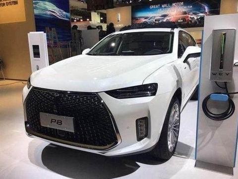 又一国产豪车到店, 轴距2米95比VV7还帅, 油耗2.3L一公里只需1毛5