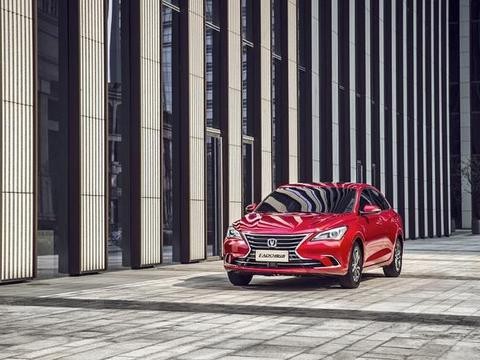 长安第二代逸动正式亮相，轿车市场再现“破局者”？